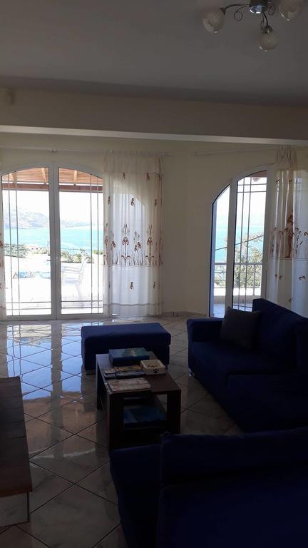Olympic View Guesthouse Kalámion Екстериор снимка