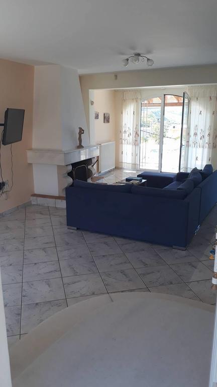 Olympic View Guesthouse Kalámion Екстериор снимка