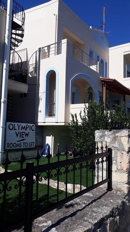 Olympic View Guesthouse Kalámion Екстериор снимка