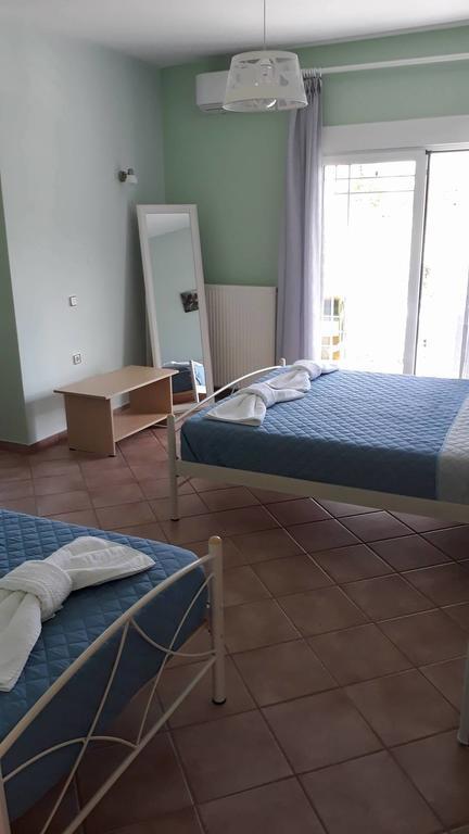 Olympic View Guesthouse Kalámion Екстериор снимка