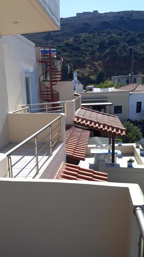 Olympic View Guesthouse Kalámion Екстериор снимка